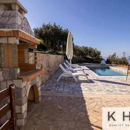 Skoumas Villa Surrounded By Olive Trees! Vlachata Ngoại thất bức ảnh